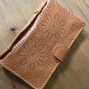 Cleobella MEXICANA CLUTCH.